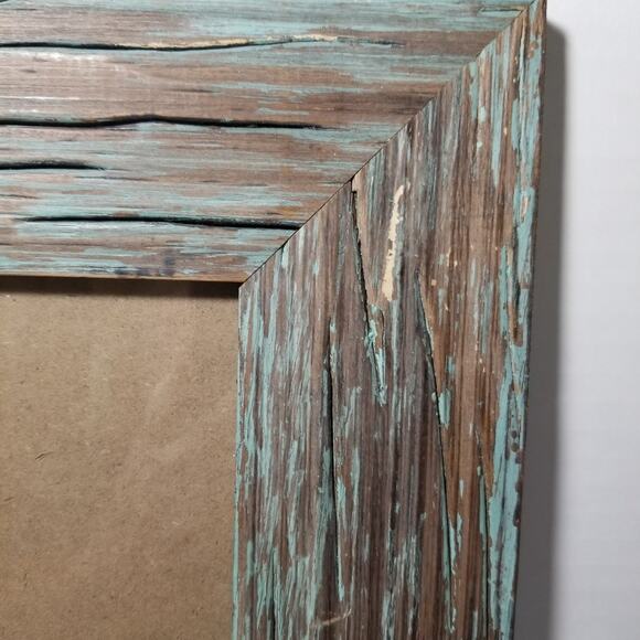Rustic 19x16 photo frame wood has some scratches 5.1343 - Picture 4 of 12